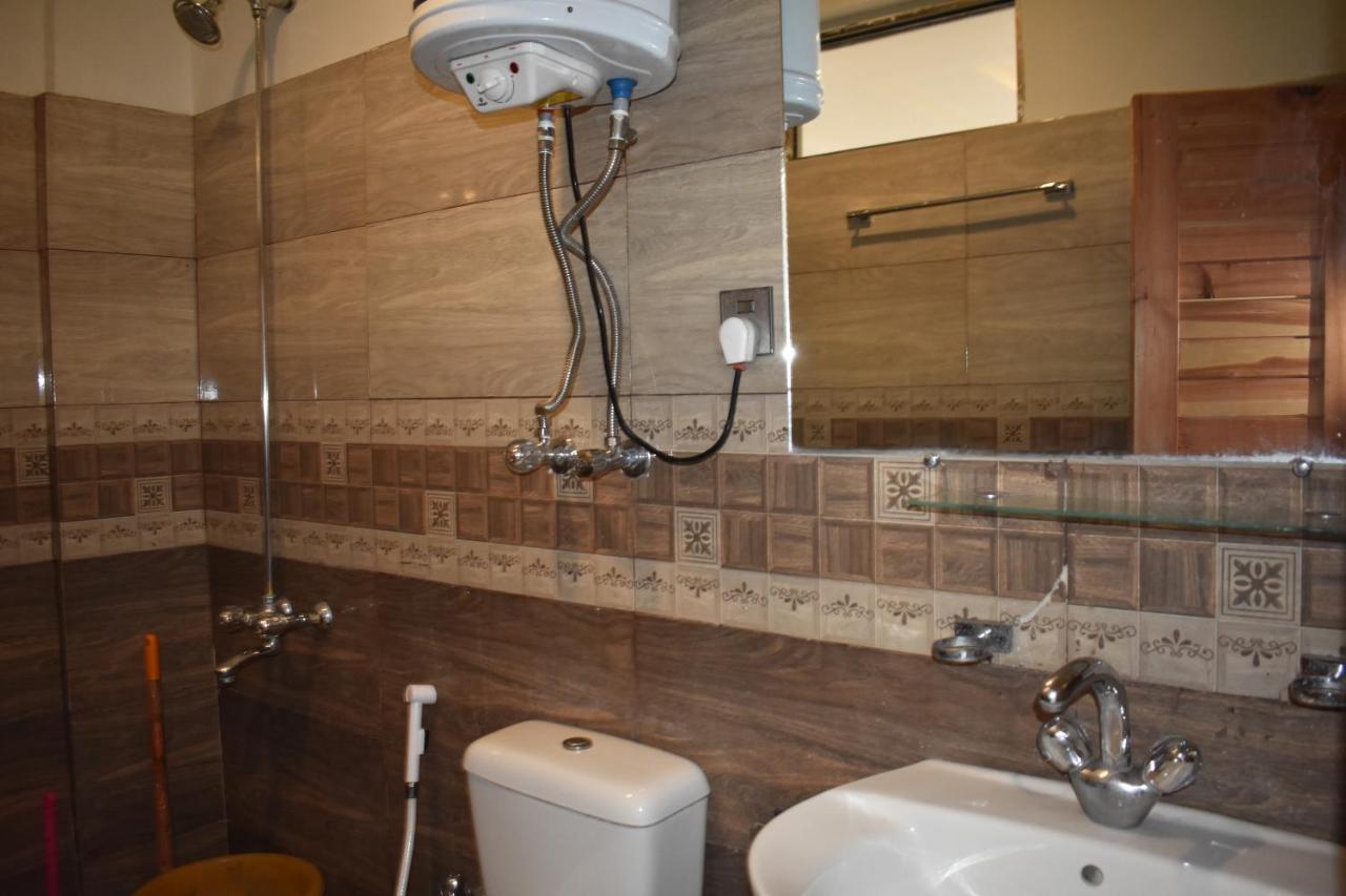 Hotel Royal Inn Murree Dış mekan fotoğraf
